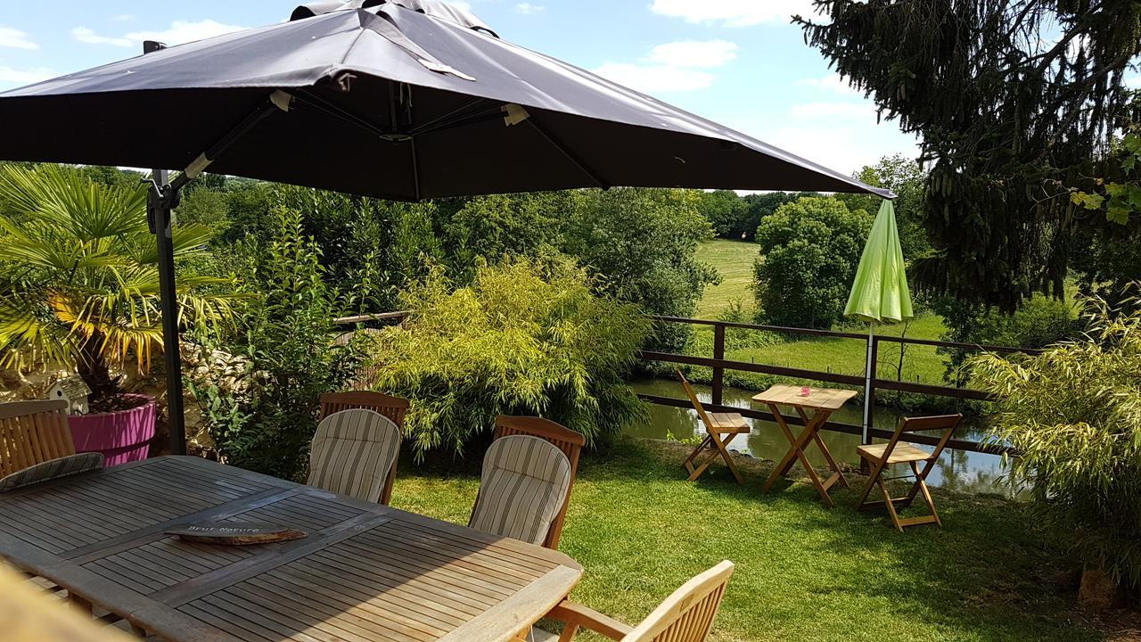Bed and Breakfast La Belmontaise Beaumont-sur-Sarthe Экстерьер фото
