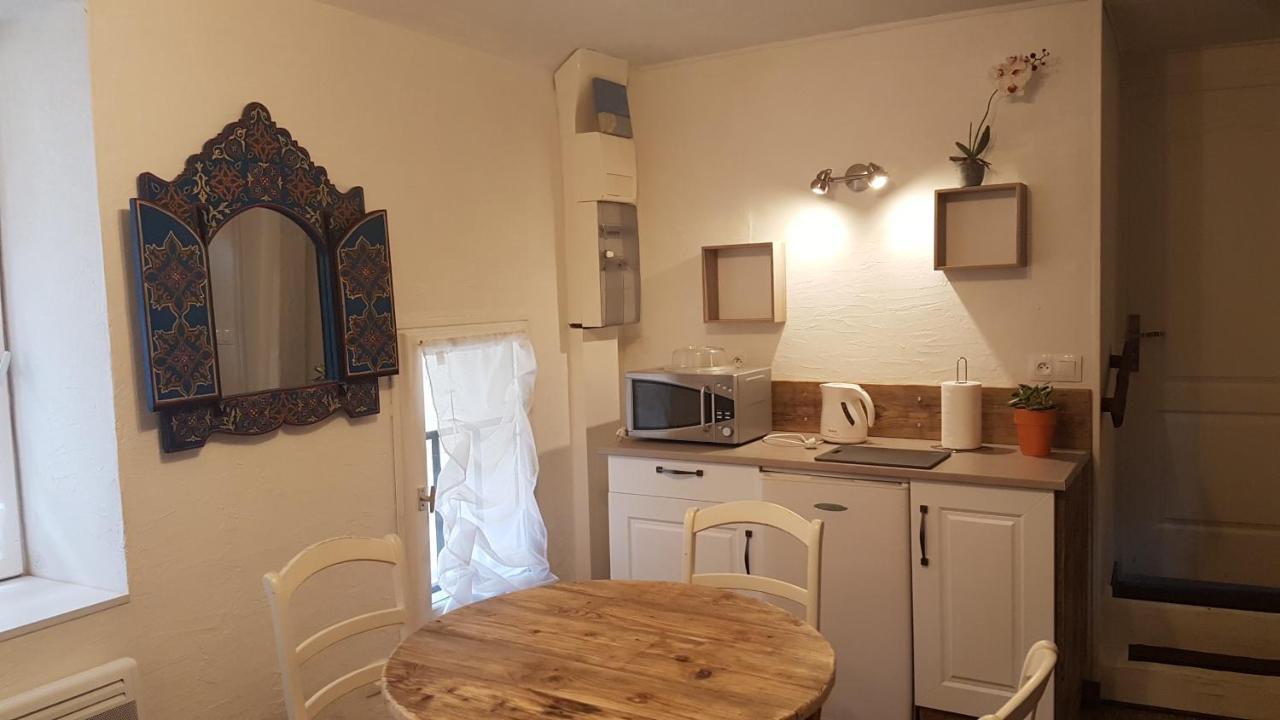 Bed and Breakfast La Belmontaise Beaumont-sur-Sarthe Экстерьер фото